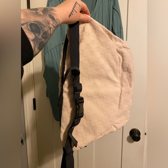 Oversized bum bag - Picture 3 of 3